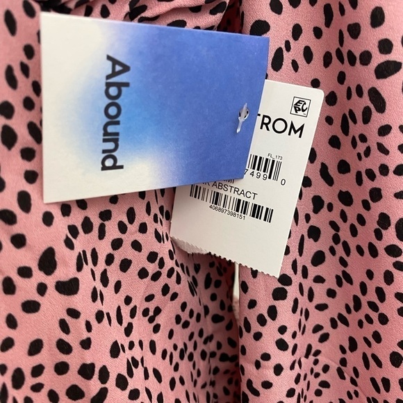 abound Balloon Sleeve Ruffle Collar Top, pink polka dot crop NWT - Picture 4 of 6